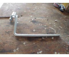 300.37.020 ( PTO shaft fork weldment handle )