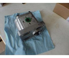 CBFT-E310B  ( Hydraulic pump )