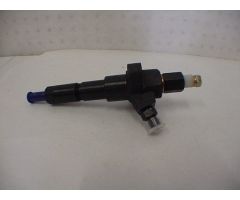 495B-22000A - Fuel injector for A498BT engine.